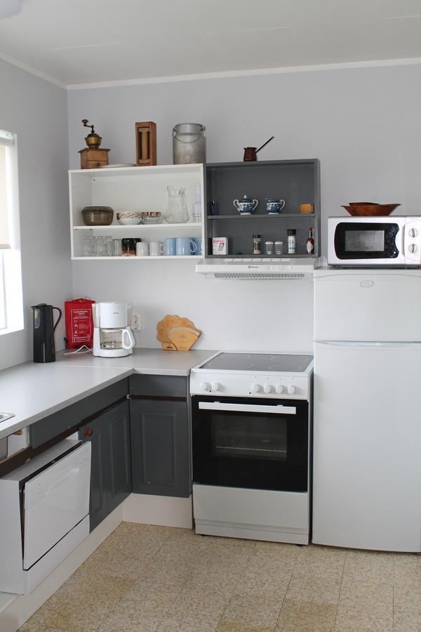Midhop Guesthouse Thingeyrar Екстер'єр фото